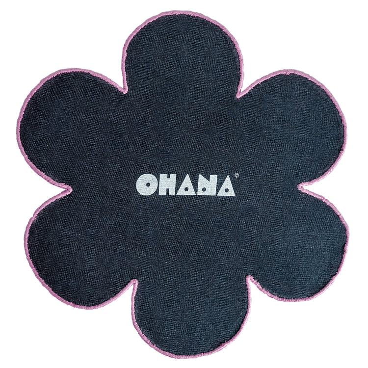 Pink Blossom Rug Wool – hand-tufted pink flower-shaped rug by Ohana