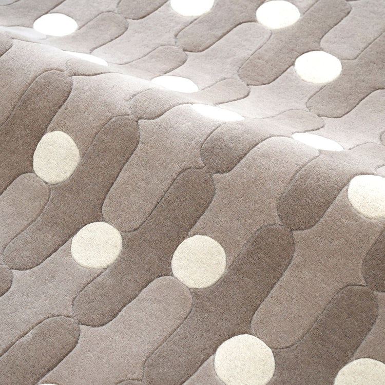 Wave Dots Brown Rug – hand-tufted brown rectangular rug by Ohana