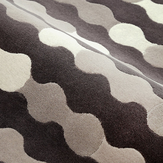 Merging Circles Brown Rug – hand-tufted brown rectangular rug by Ohana