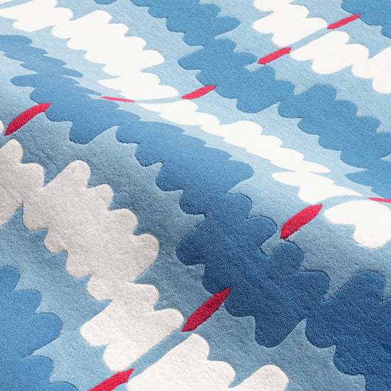 Loop Curves Blue Rug – hand-tufted blue rectangular rug by Ohana
