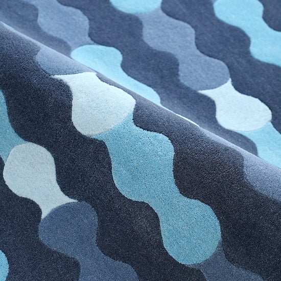 Merging Circles Blue Rug – hand-tufted blue rectangular rug by Ohana