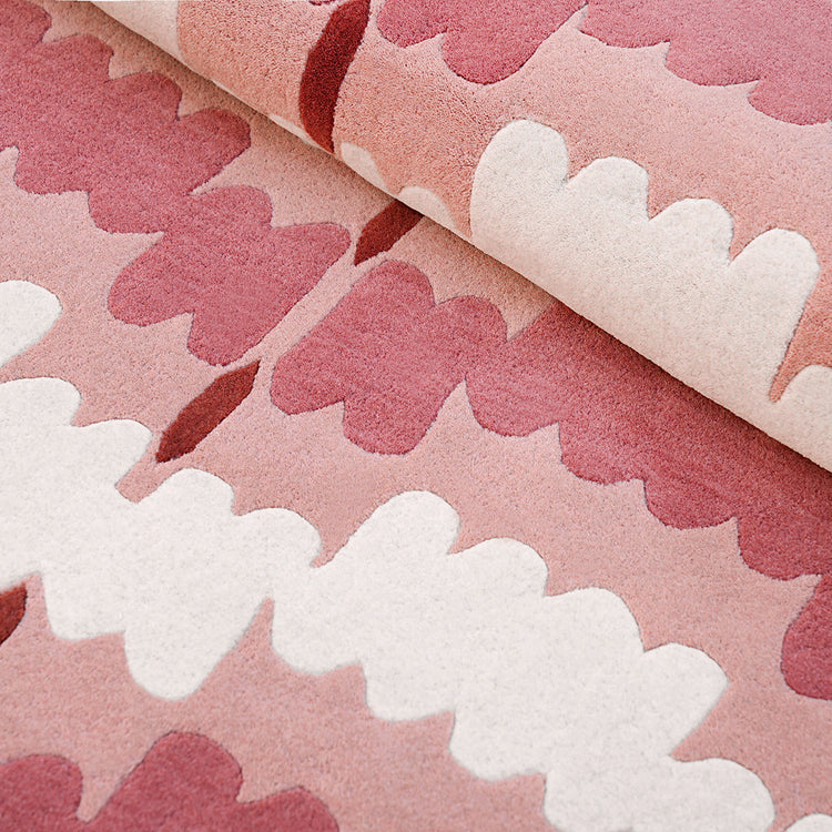 Loop Curves Peach Rug – hand-tufted peach rectangular rug by Ohana