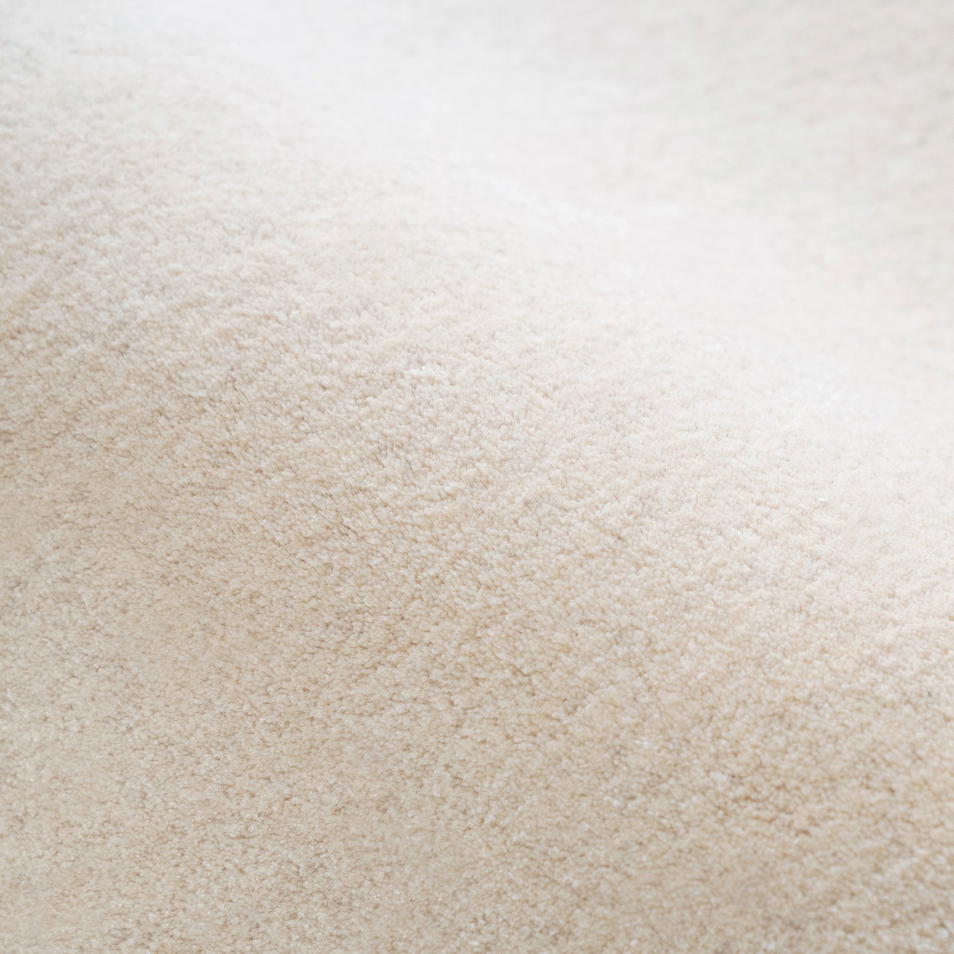 Cream Cloud Puff Rug – hand-tufted cream cloud-shaped rug by Ohana