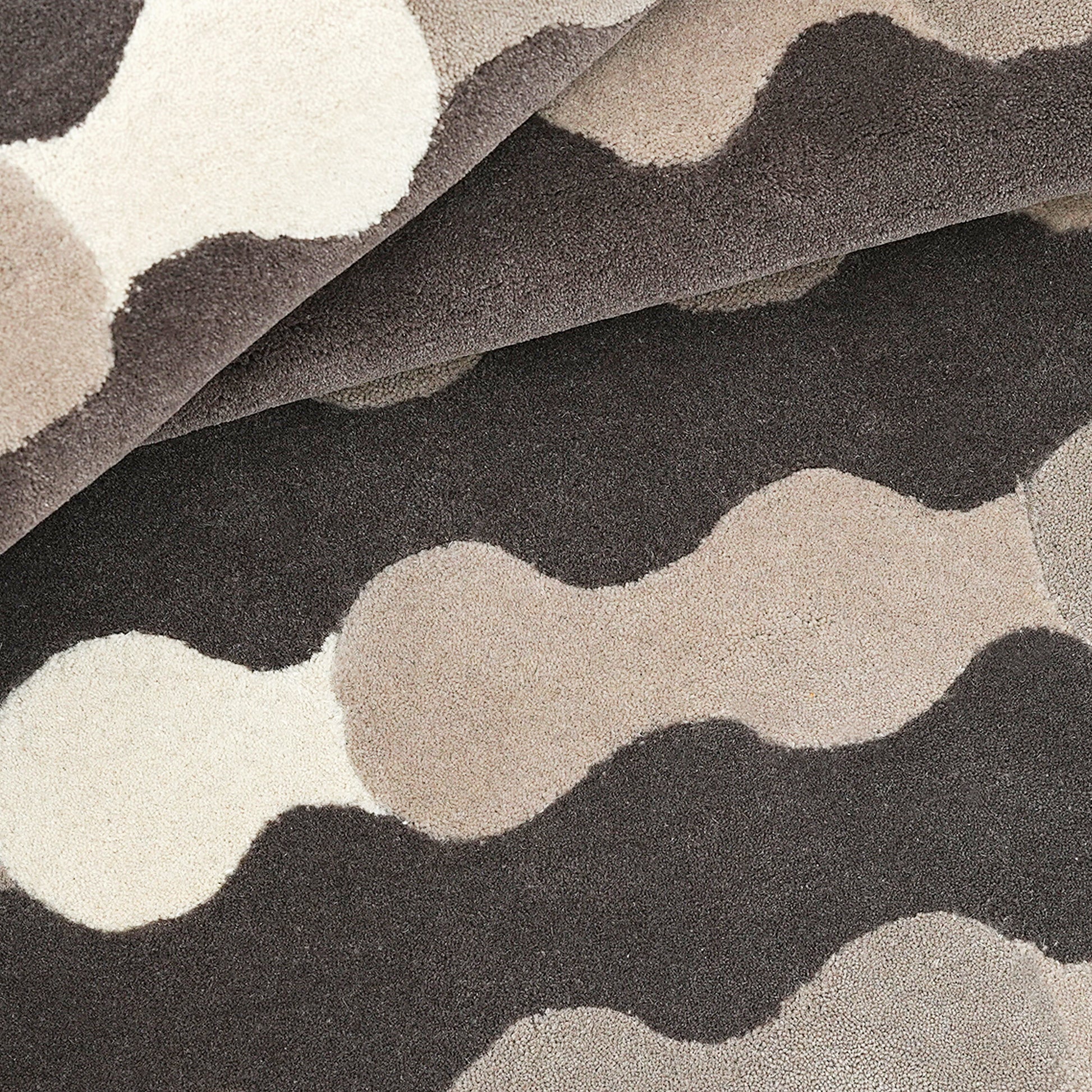 Merging Circles Brown Rug – hand-tufted brown rectangular rug by Ohana
