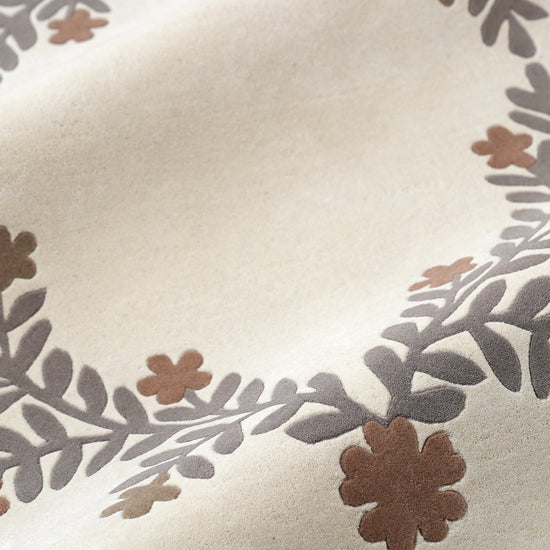 Chocolate Vine Rug – hand-tufted chocolate brown rectangular rug by Ohana