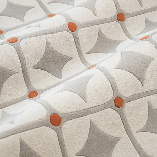 Round Dots Beige Rug – hand-tufted beige rectangular rug by Ohana