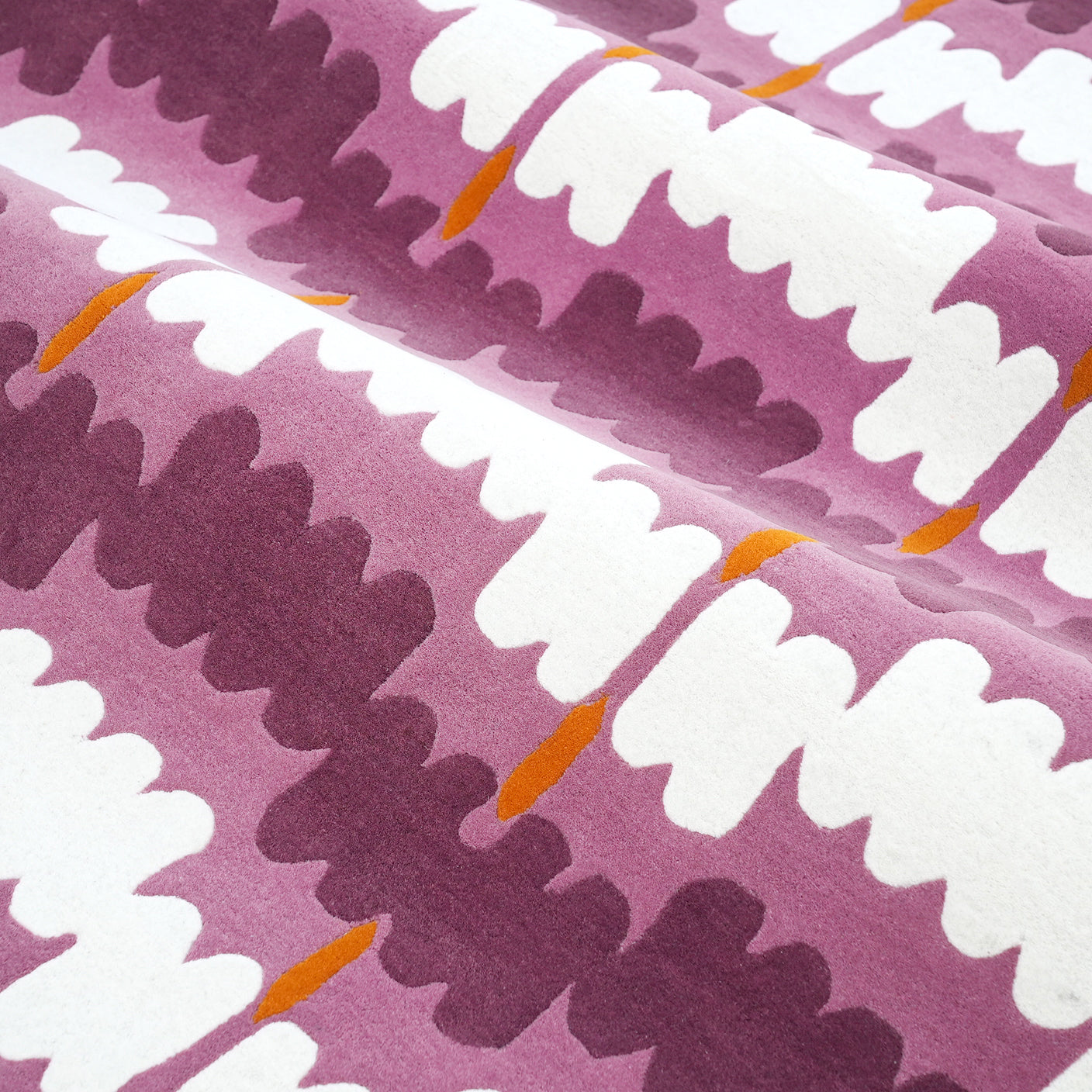 Loop Curves Purple Rug – hand-tufted purple rectangular rug by Ohana