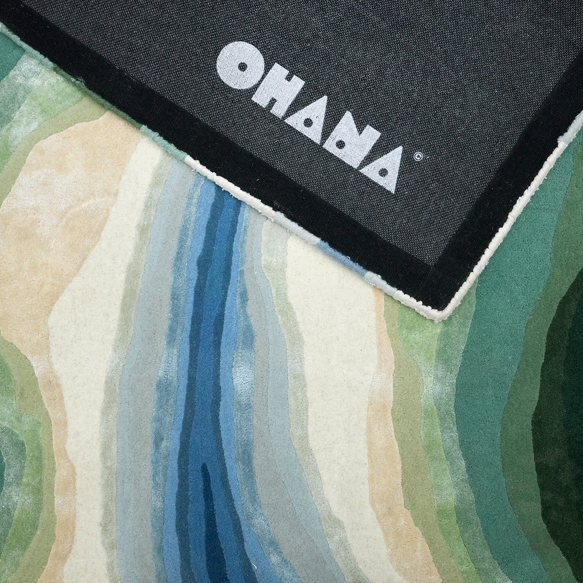 The Sindhu Rug – hand-tufted blue rectangular rug by Ohana