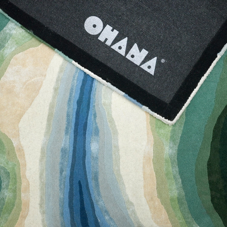 The Sindhu Rug – hand-tufted blue rectangular rug by Ohana