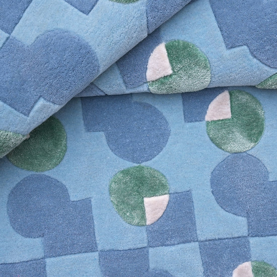 Ci & Sq Blue Rug – hand-tufted blue rectangular rug by Ohana